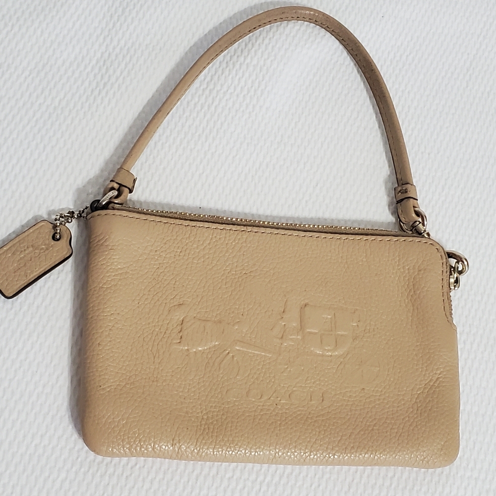 Coach Tan Leather Embossrd Horse And Carriage Wristlet